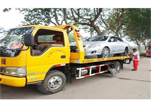 周家桥附近24小时汽车拖车服务热线