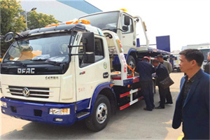 周家桥汽车道路救援拖车价格